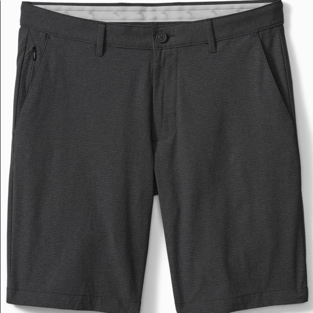 Tommy Bahama Chip Shot IslandZone® 10-Inch Shorts (Black)